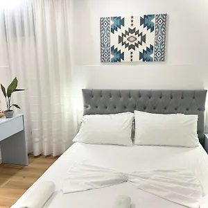 Hotel Square Tirana